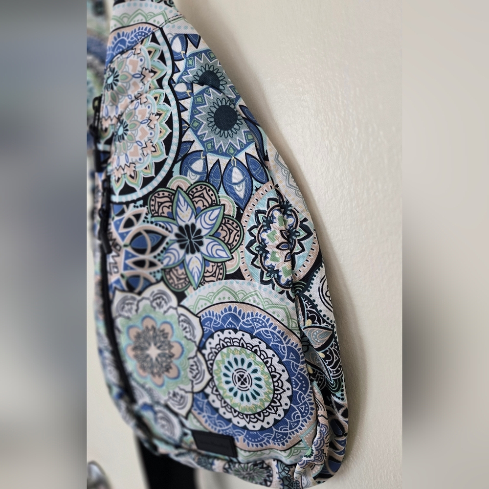 Vera Bradley Mandala Print Sling Bag Backpack Blue Teal Peach Green NWOT - Picture 4 of 8